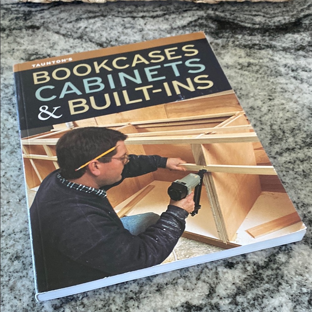 Taunton's Bookcases Cabinets & Built-Ins – Home Reference Book (Blue Cover)